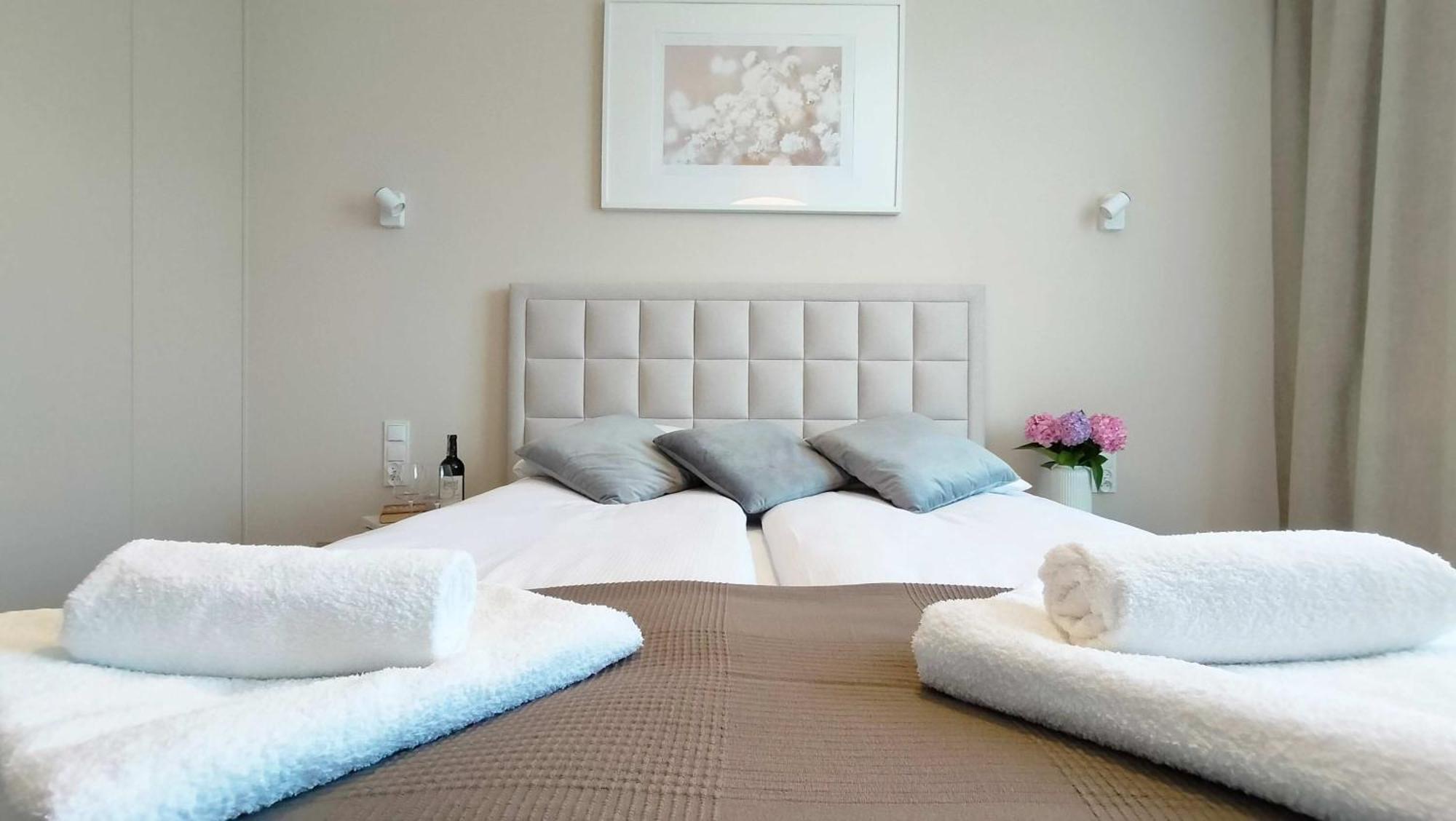 Cicha Przystan Apartamenty Whiteblue Sauna&Fitness&Parking Kolobrzeg Dış mekan fotoğraf